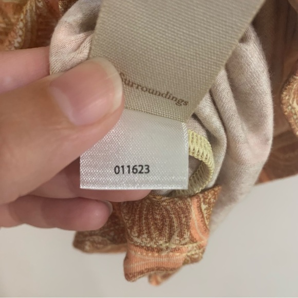 Soft Surroundings Lillia Beaded Stretch V Neck Print Tunic Top 3/4 Sleeves Sz XL - Picture 8 of 11